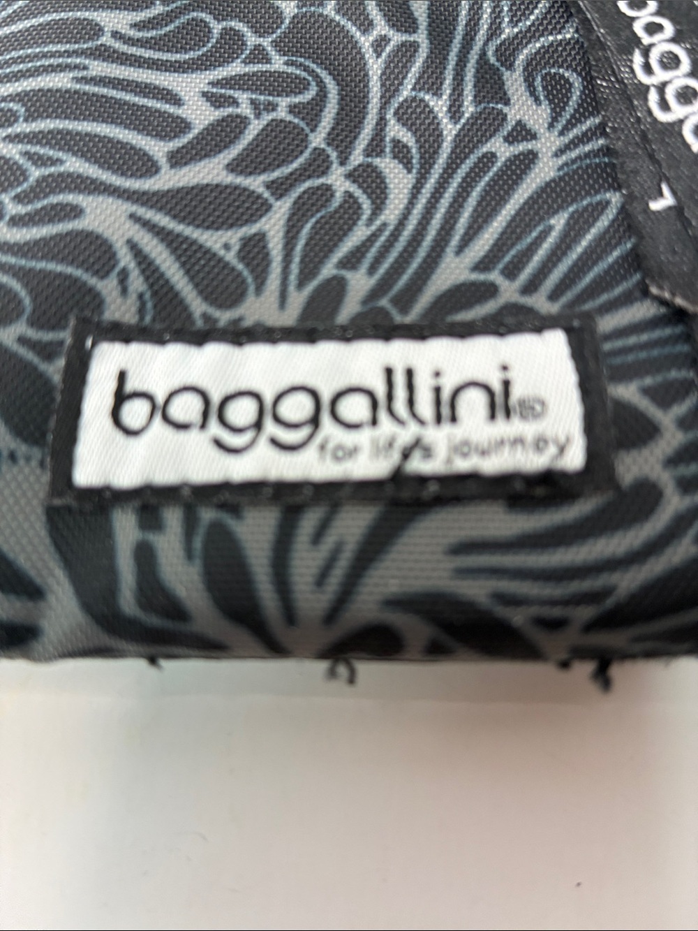 Baggallini Black and Gray Floral Wristlet - Picture 2 of 4